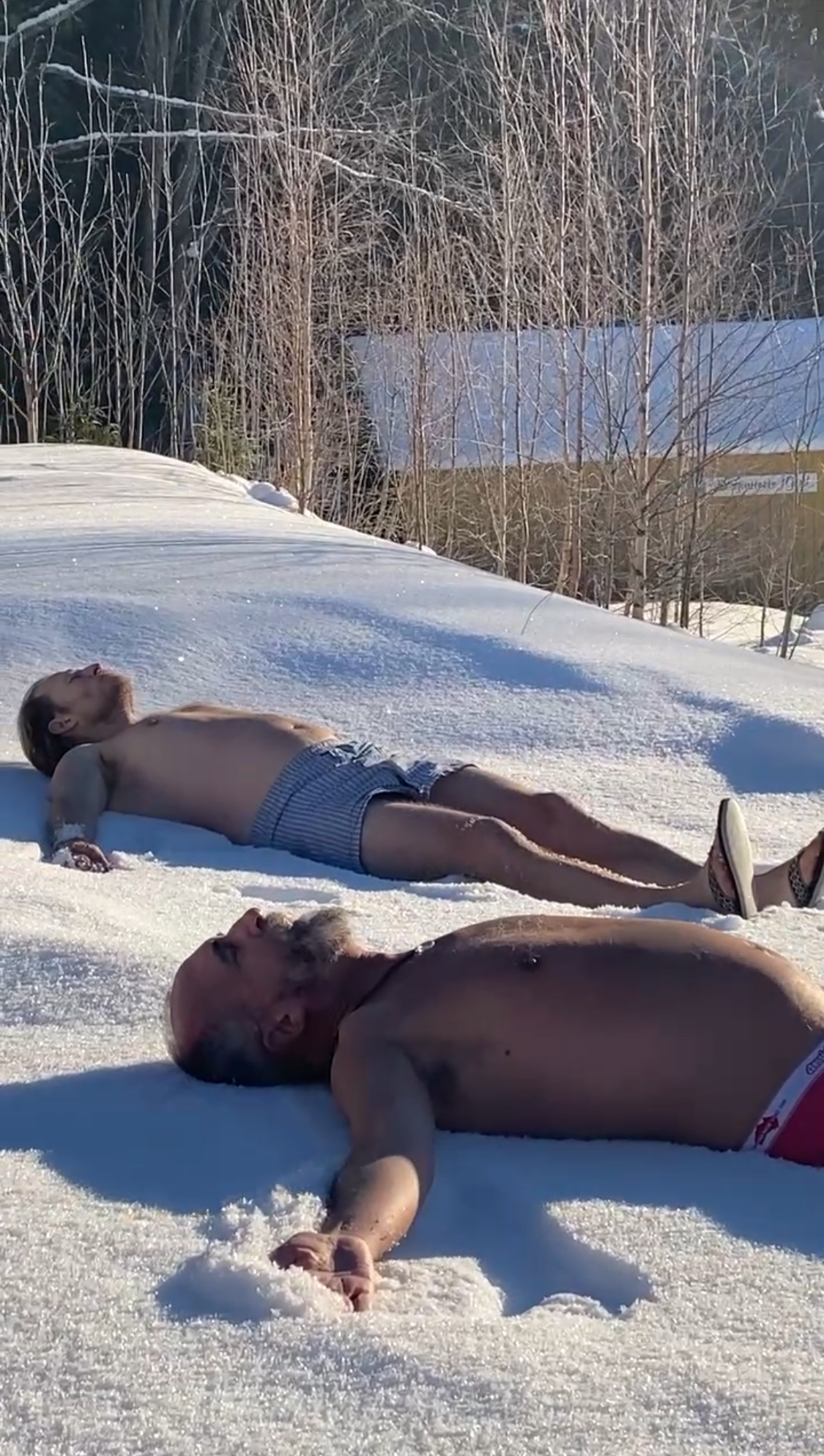 Retreat participants together in the snow in Northern Sweden